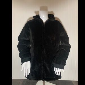 Mountain Hardwear Zip Up Jacket